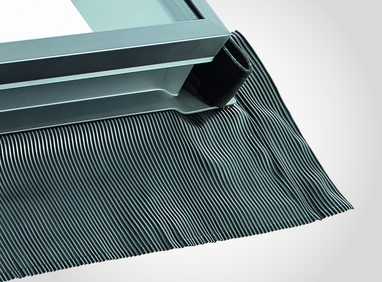 Roto Designo Wohndachausstieg R2 Kunststoff 55/80 cm Außen-Abschlussvorrichtung K1DAV-775379M Dekoration für Zuhause, Dekoration für Zuhause