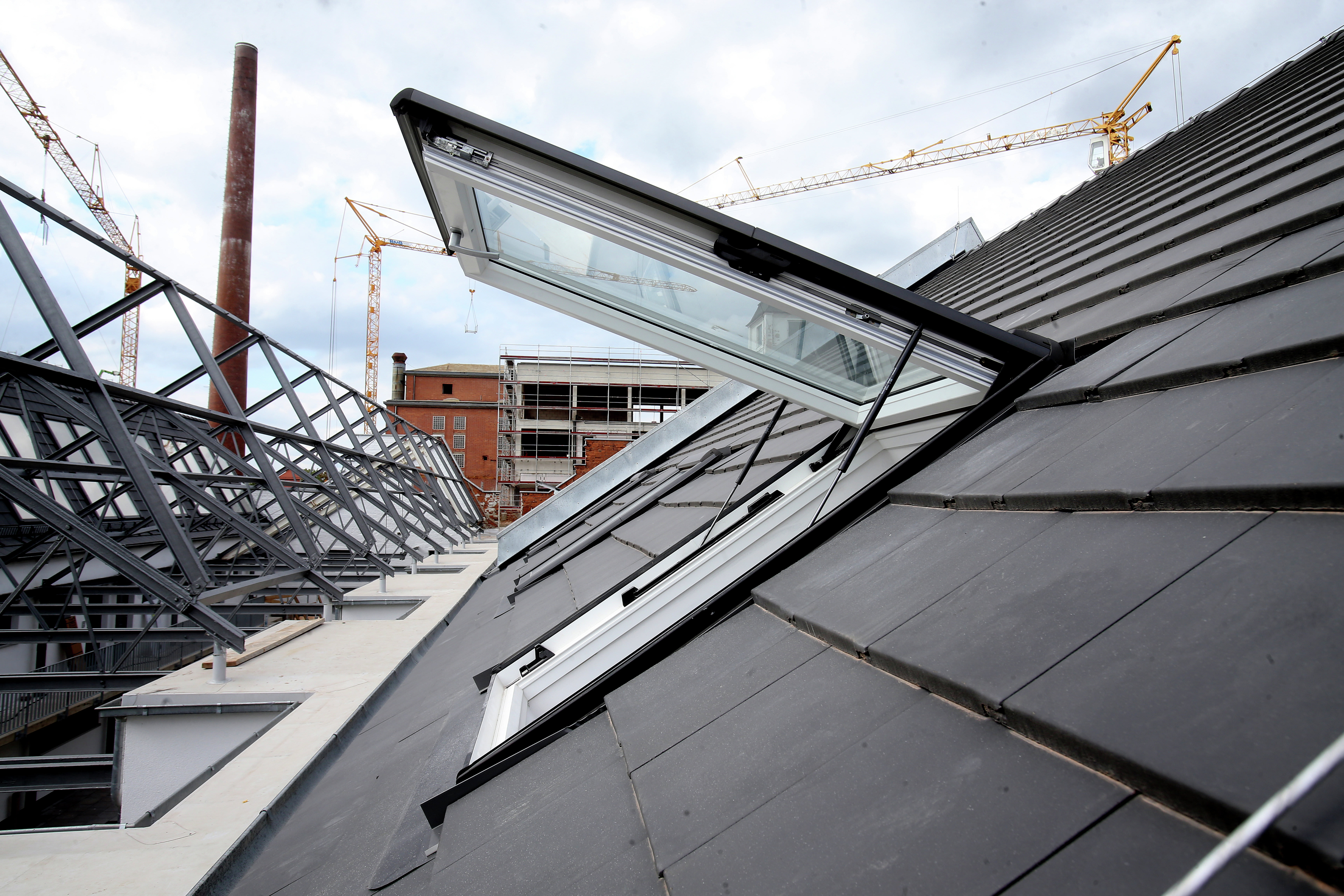 Roto Designo Wohnsicherheitsausstieg R8 Kunststoff-800247M Schiefer, Konstruktion, Baukran